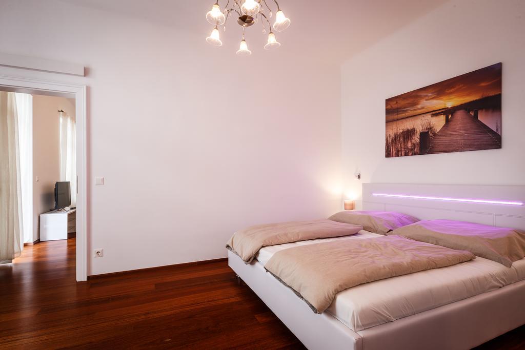Operngasse Premium In "Your Vienna" Exterior photo